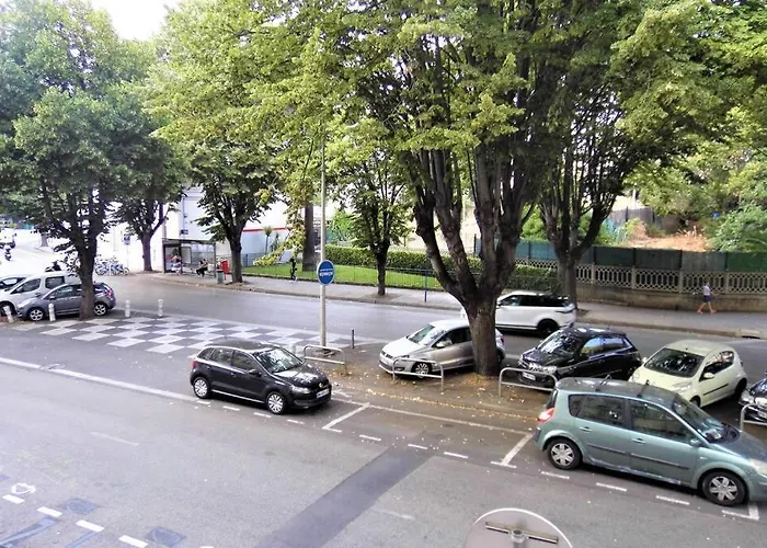 2 spacious bedrooms near Riquier station!